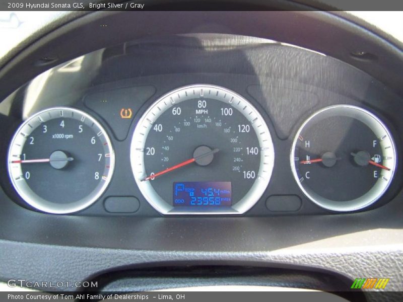 Bright Silver / Gray 2009 Hyundai Sonata GLS
