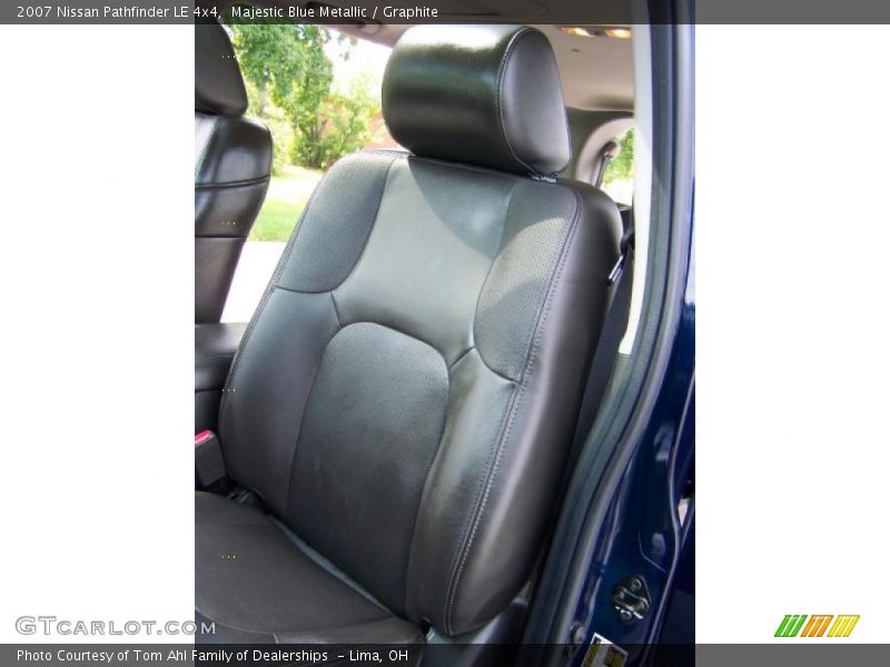Majestic Blue Metallic / Graphite 2007 Nissan Pathfinder LE 4x4