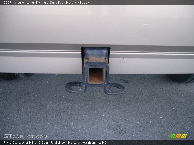 Dune Pearl Metallic / Pebble 2007 Mercury Mariner Premier