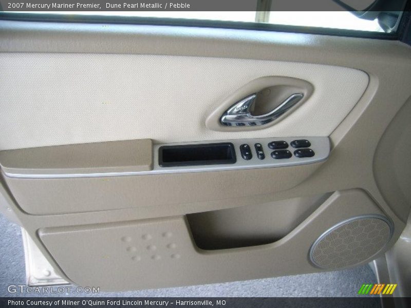 Dune Pearl Metallic / Pebble 2007 Mercury Mariner Premier