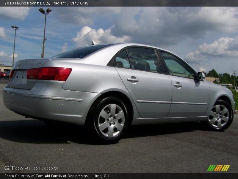 Radiant Silver / Gray 2010 Hyundai Sonata GLS