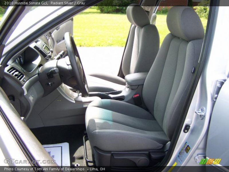 Radiant Silver / Gray 2010 Hyundai Sonata GLS