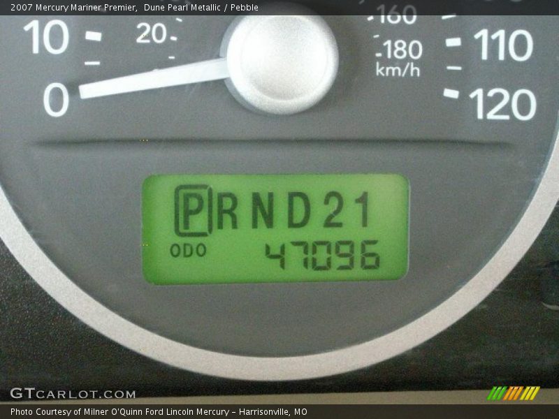 Dune Pearl Metallic / Pebble 2007 Mercury Mariner Premier
