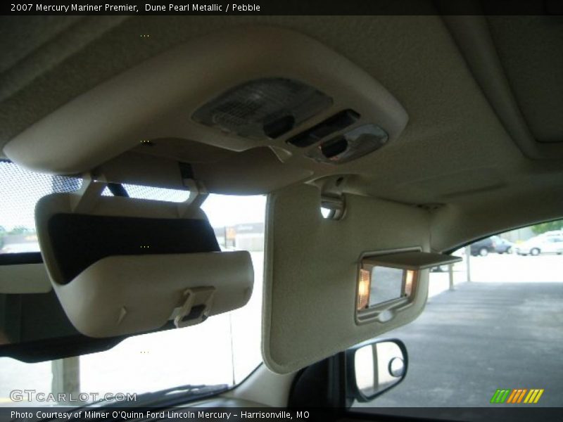 Dune Pearl Metallic / Pebble 2007 Mercury Mariner Premier