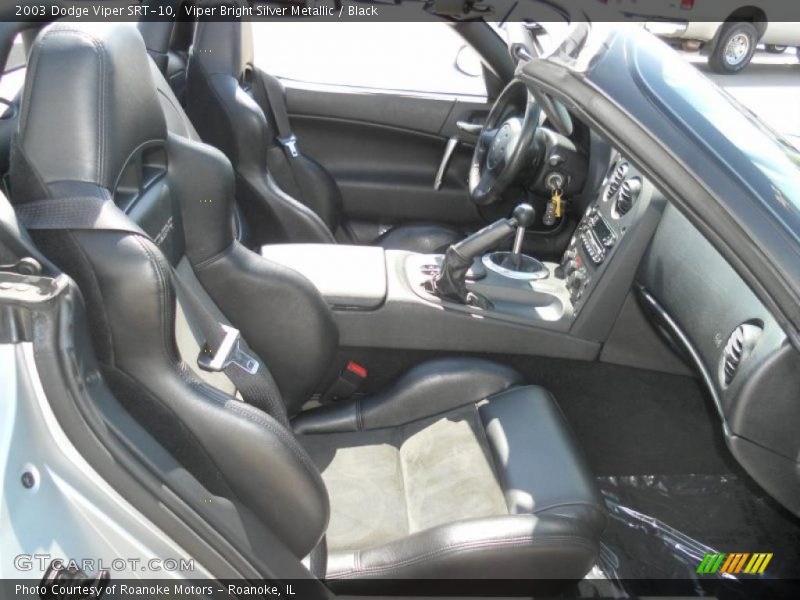 Viper Bright Silver Metallic / Black 2003 Dodge Viper SRT-10