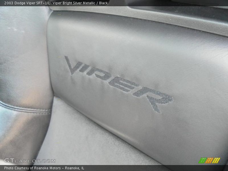 Viper Bright Silver Metallic / Black 2003 Dodge Viper SRT-10