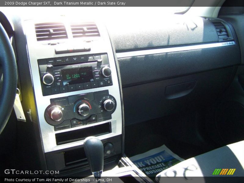 Dark Titanium Metallic / Dark Slate Gray 2009 Dodge Charger SXT