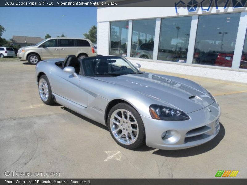 Viper Bright Silver Metallic / Black 2003 Dodge Viper SRT-10