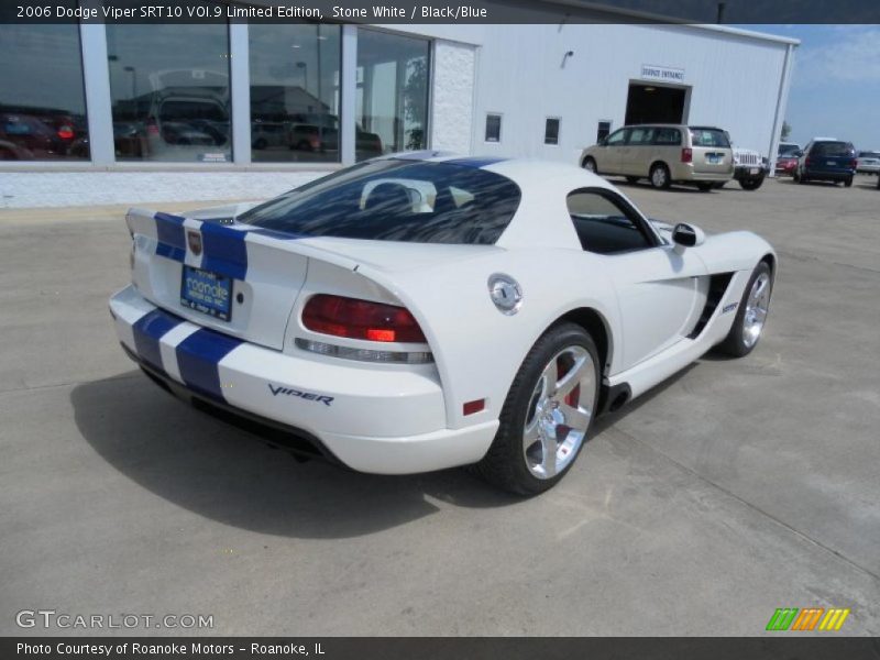 Stone White / Black/Blue 2006 Dodge Viper SRT10 VOI.9 Limited Edition