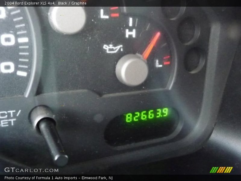 Black / Graphite 2004 Ford Explorer XLS 4x4