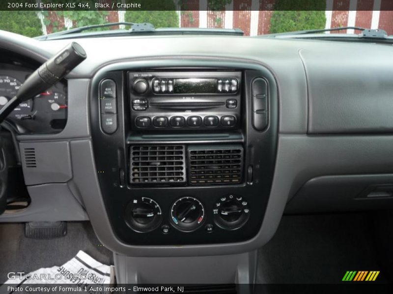 Black / Graphite 2004 Ford Explorer XLS 4x4