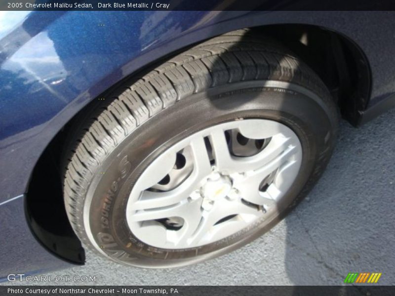 Dark Blue Metallic / Gray 2005 Chevrolet Malibu Sedan