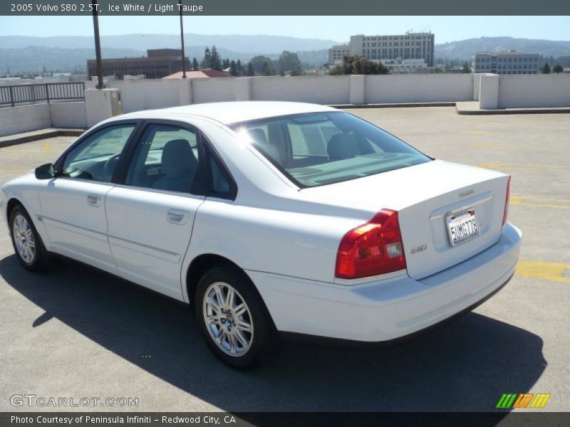 Ice White / Light Taupe 2005 Volvo S80 2.5T