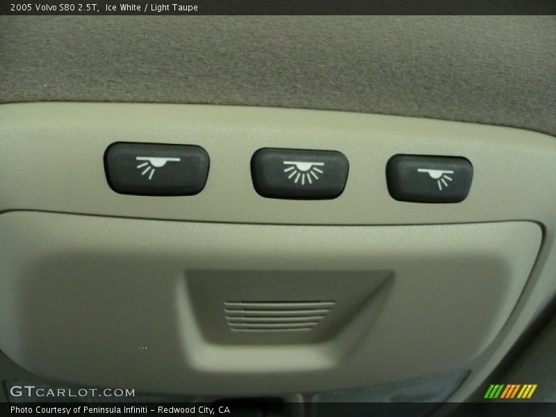 Ice White / Light Taupe 2005 Volvo S80 2.5T