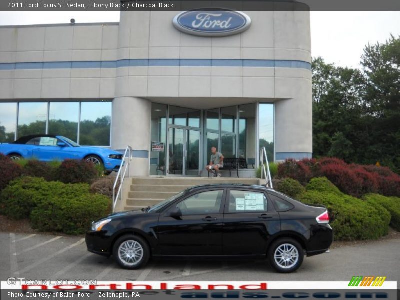 Ebony Black / Charcoal Black 2011 Ford Focus SE Sedan