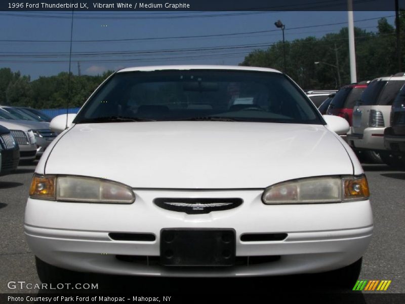 Vibrant White / Medium Graphite 1996 Ford Thunderbird LX