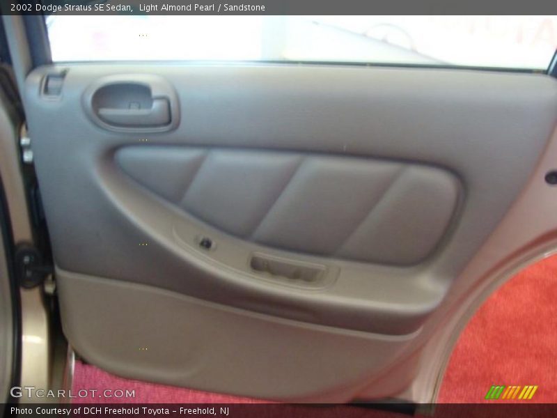 Light Almond Pearl / Sandstone 2002 Dodge Stratus SE Sedan