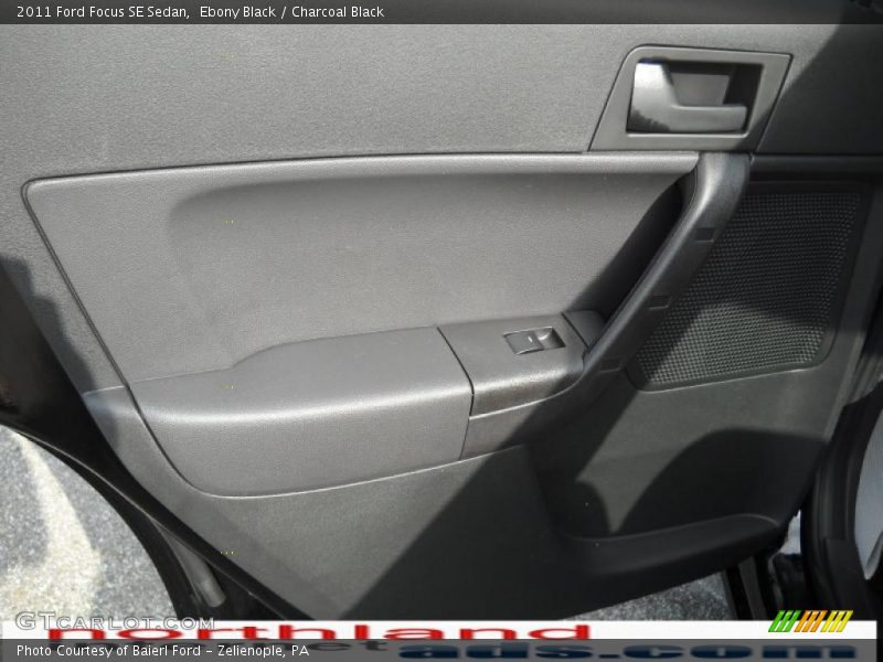 Ebony Black / Charcoal Black 2011 Ford Focus SE Sedan