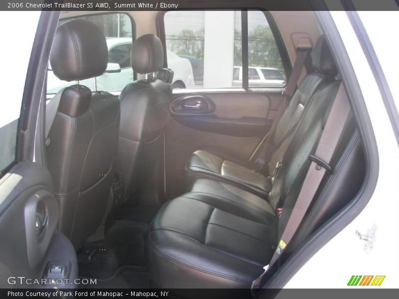 Summit White / Ebony 2006 Chevrolet TrailBlazer SS AWD