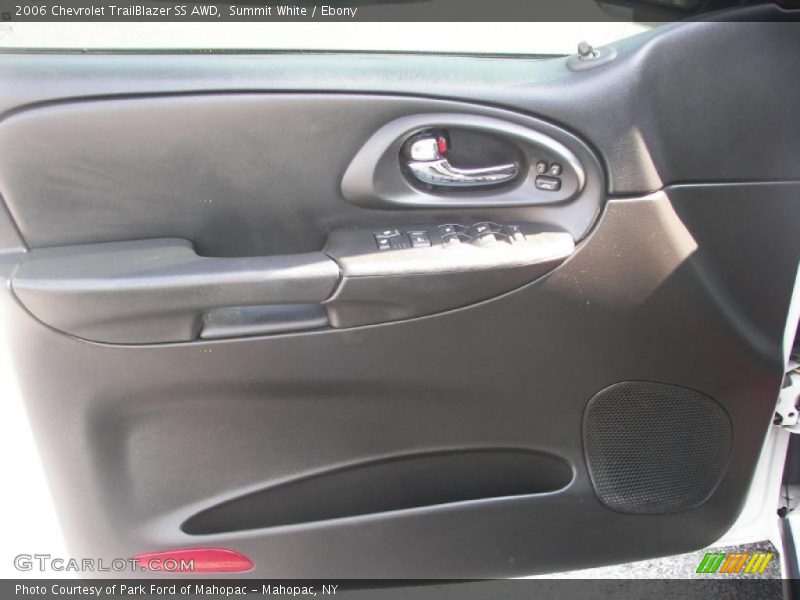 Summit White / Ebony 2006 Chevrolet TrailBlazer SS AWD