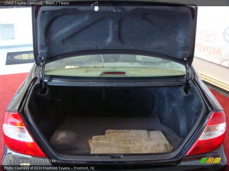 Black / Taupe 2003 Toyota Camry LE