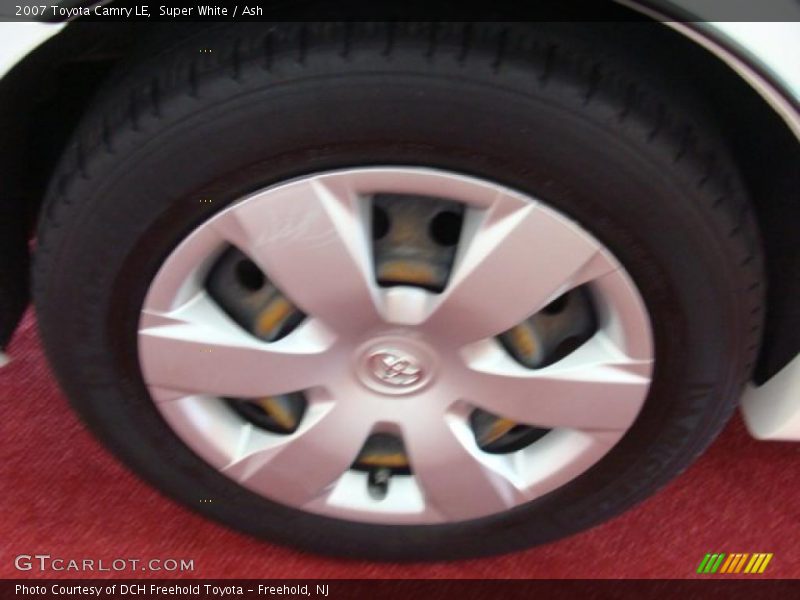 Super White / Ash 2007 Toyota Camry LE