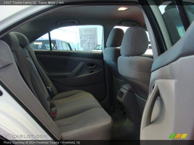 Super White / Ash 2007 Toyota Camry LE
