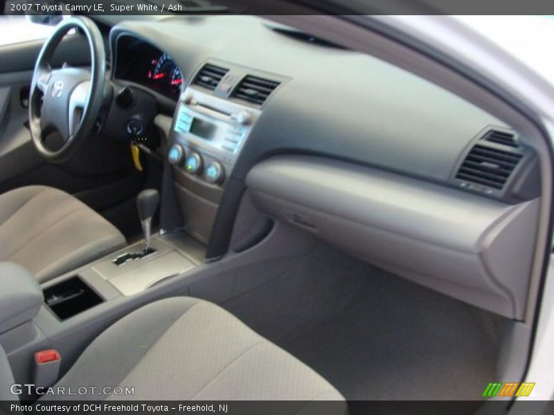 Super White / Ash 2007 Toyota Camry LE