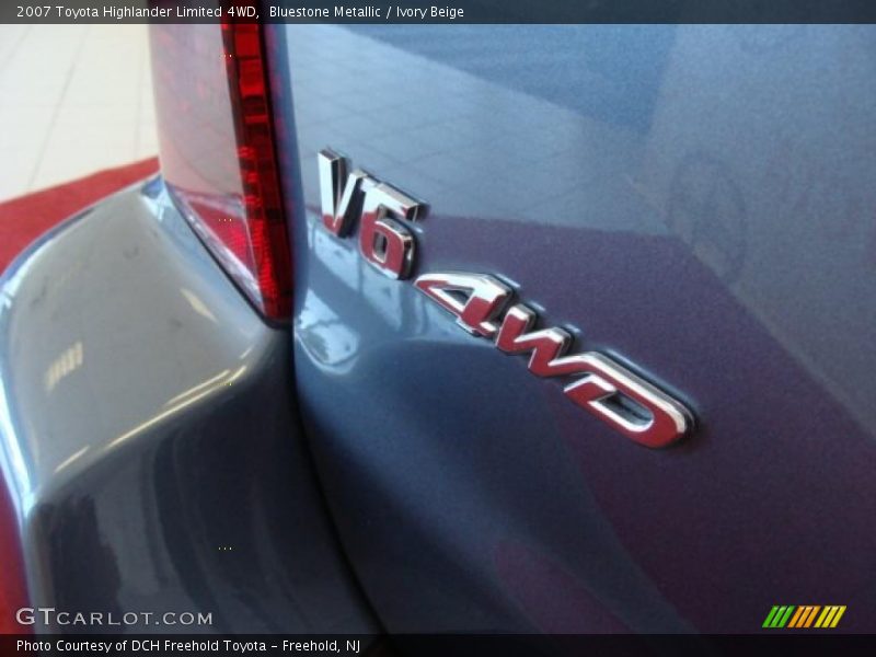 Bluestone Metallic / Ivory Beige 2007 Toyota Highlander Limited 4WD