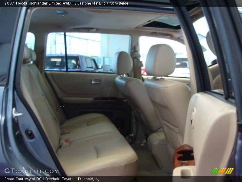 Bluestone Metallic / Ivory Beige 2007 Toyota Highlander Limited 4WD