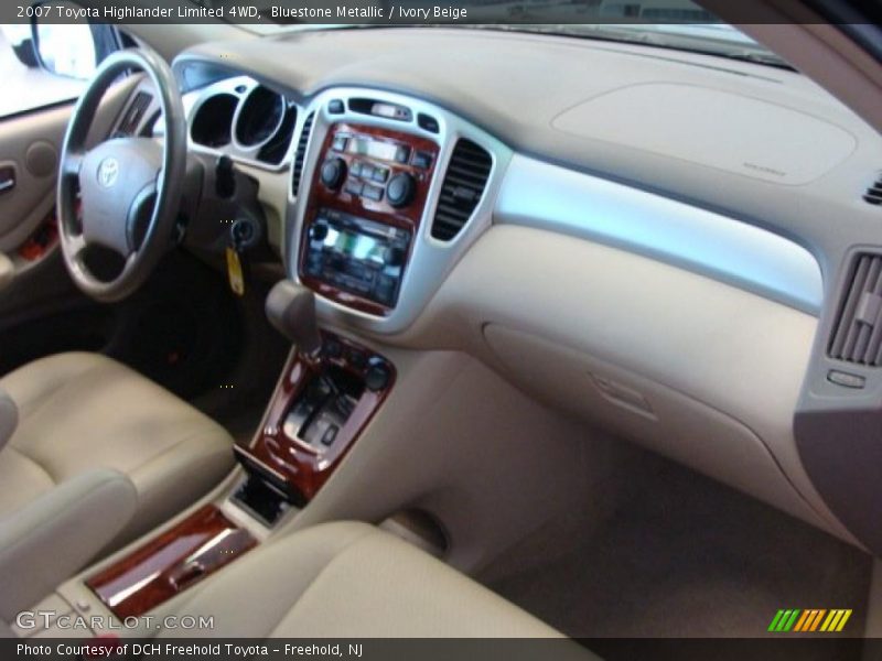 Bluestone Metallic / Ivory Beige 2007 Toyota Highlander Limited 4WD