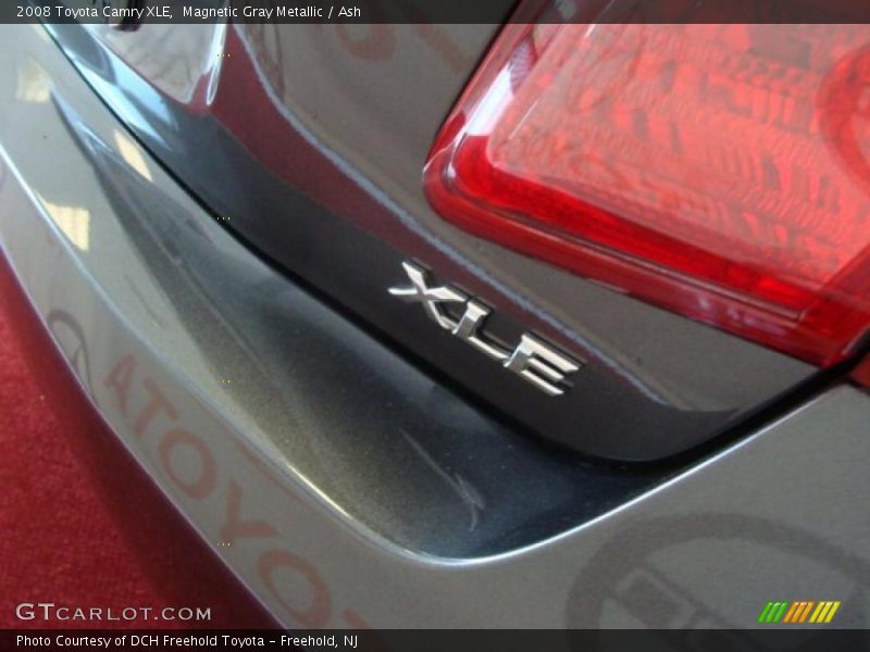 Magnetic Gray Metallic / Ash 2008 Toyota Camry XLE