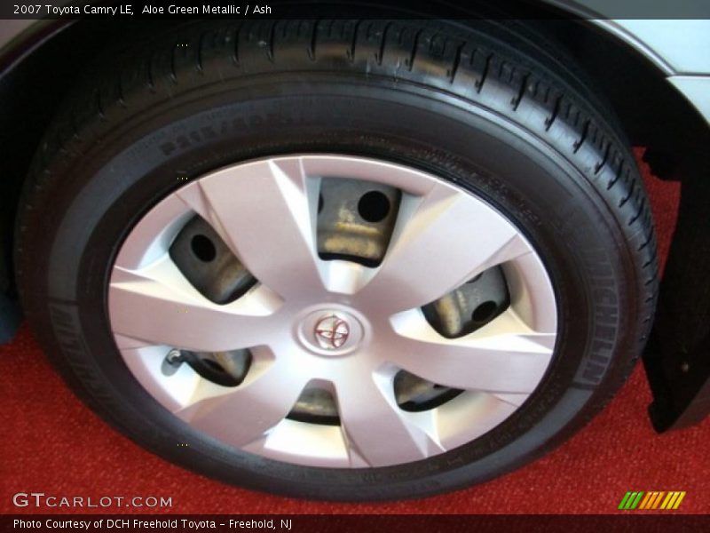 Aloe Green Metallic / Ash 2007 Toyota Camry LE