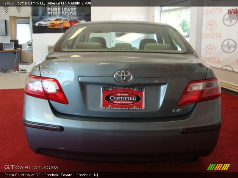 Aloe Green Metallic / Ash 2007 Toyota Camry LE