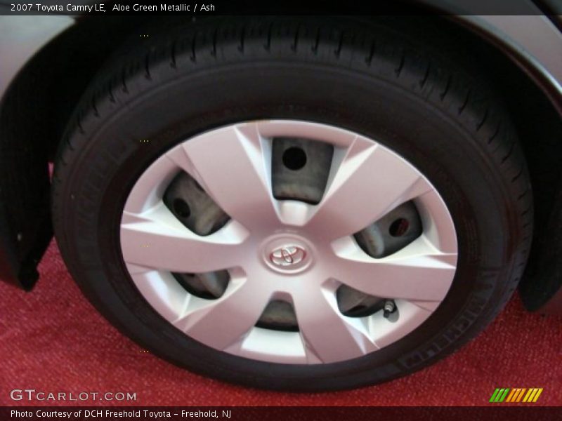 Aloe Green Metallic / Ash 2007 Toyota Camry LE