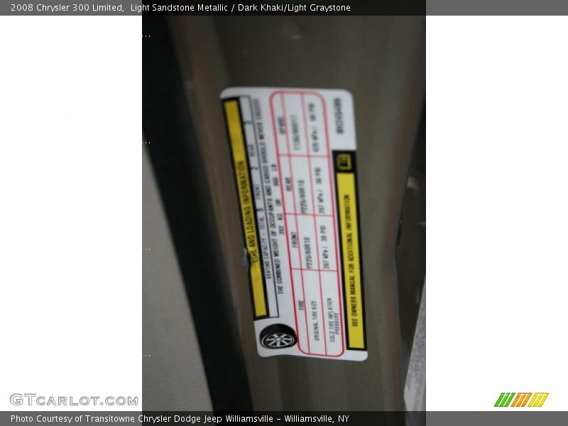 Light Sandstone Metallic / Dark Khaki/Light Graystone 2008 Chrysler 300 Limited