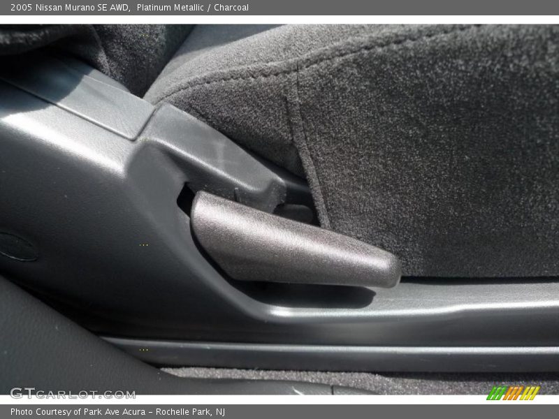 Platinum Metallic / Charcoal 2005 Nissan Murano SE AWD
