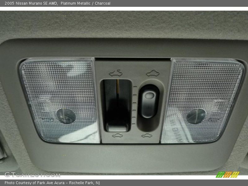 Platinum Metallic / Charcoal 2005 Nissan Murano SE AWD
