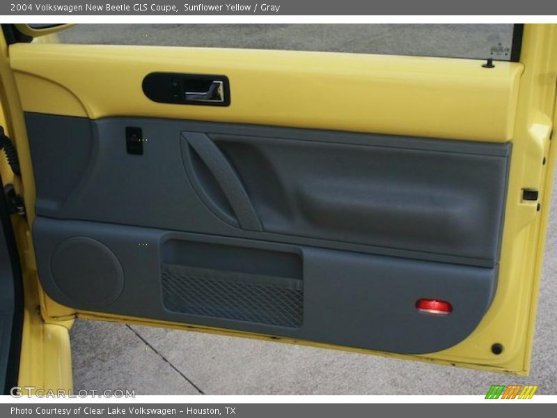 Sunflower Yellow / Gray 2004 Volkswagen New Beetle GLS Coupe