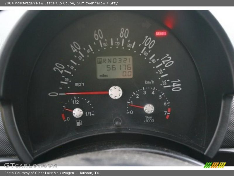 Sunflower Yellow / Gray 2004 Volkswagen New Beetle GLS Coupe