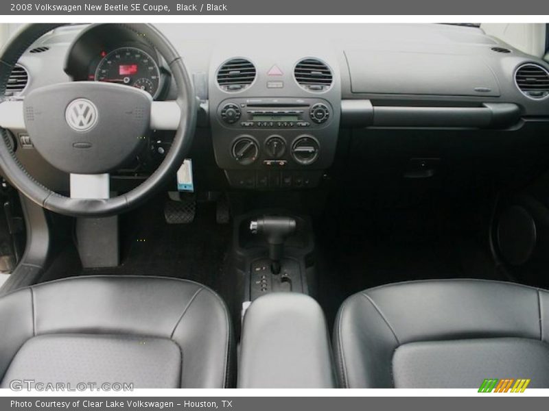 Black / Black 2008 Volkswagen New Beetle SE Coupe