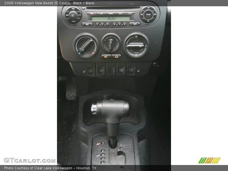 Black / Black 2008 Volkswagen New Beetle SE Coupe
