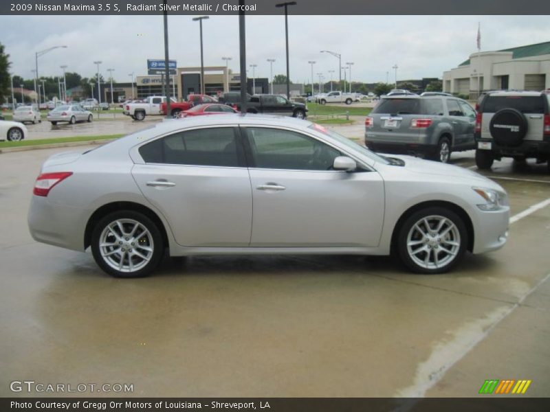 Radiant Silver Metallic / Charcoal 2009 Nissan Maxima 3.5 S