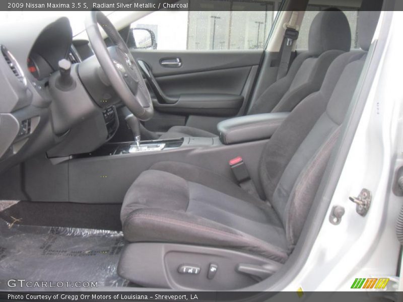 Radiant Silver Metallic / Charcoal 2009 Nissan Maxima 3.5 S