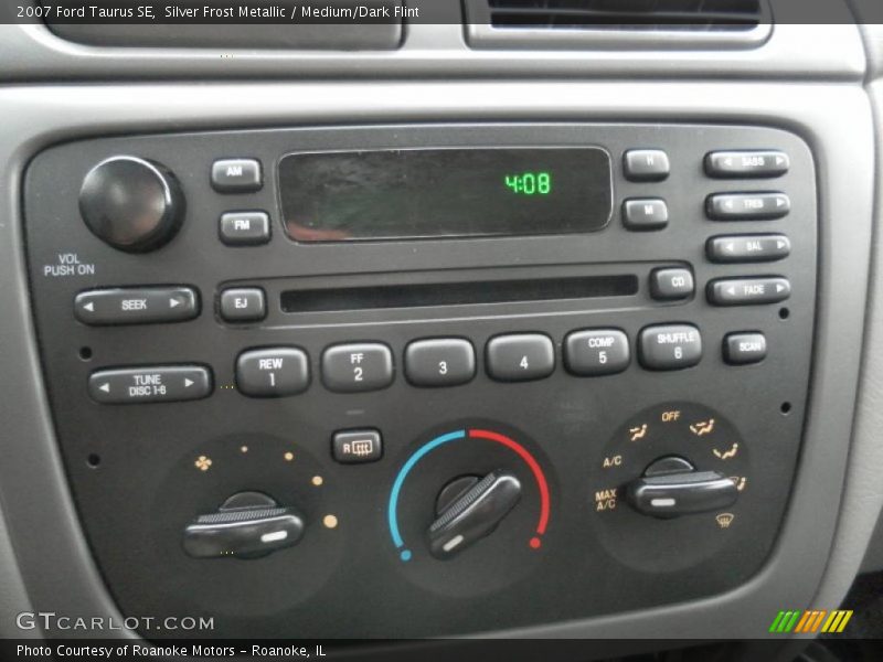 Silver Frost Metallic / Medium/Dark Flint 2007 Ford Taurus SE