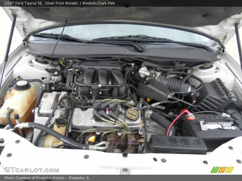 Silver Frost Metallic / Medium/Dark Flint 2007 Ford Taurus SE