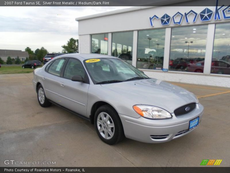 Silver Frost Metallic / Medium/Dark Flint 2007 Ford Taurus SE