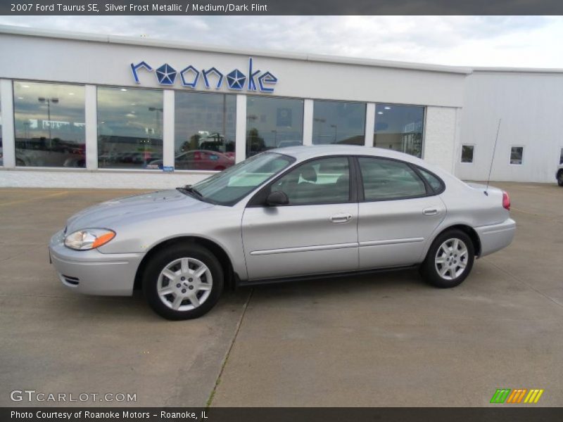 Silver Frost Metallic / Medium/Dark Flint 2007 Ford Taurus SE