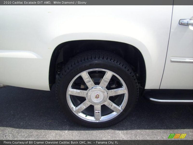 White Diamond / Ebony 2010 Cadillac Escalade EXT AWD