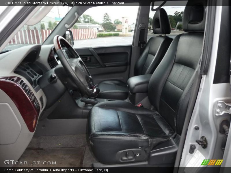 Munich Silver Metallic / Charcoal 2001 Mitsubishi Montero Limited 4x4